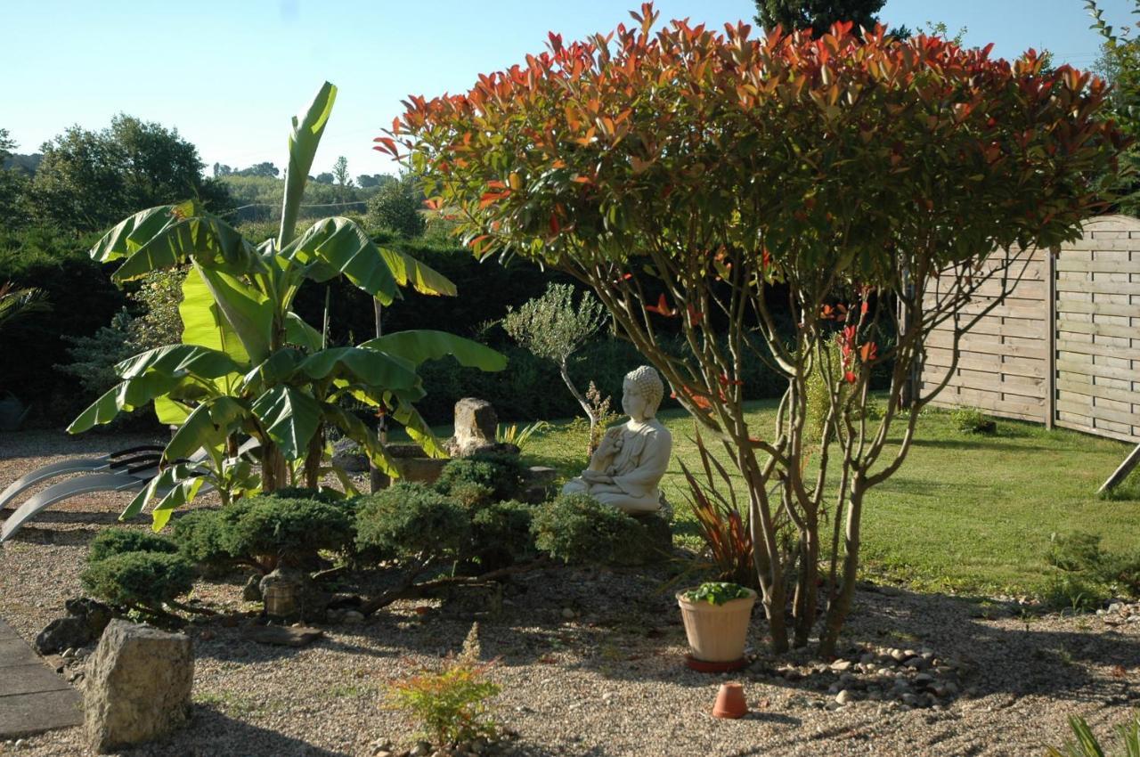 Bed and Breakfast Domaine De La Queyssie Saussignac Exterior foto