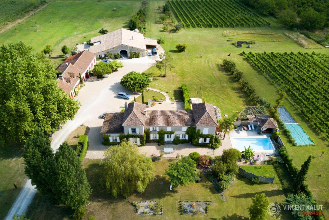 Bed and Breakfast Domaine De La Queyssie Saussignac Exterior foto