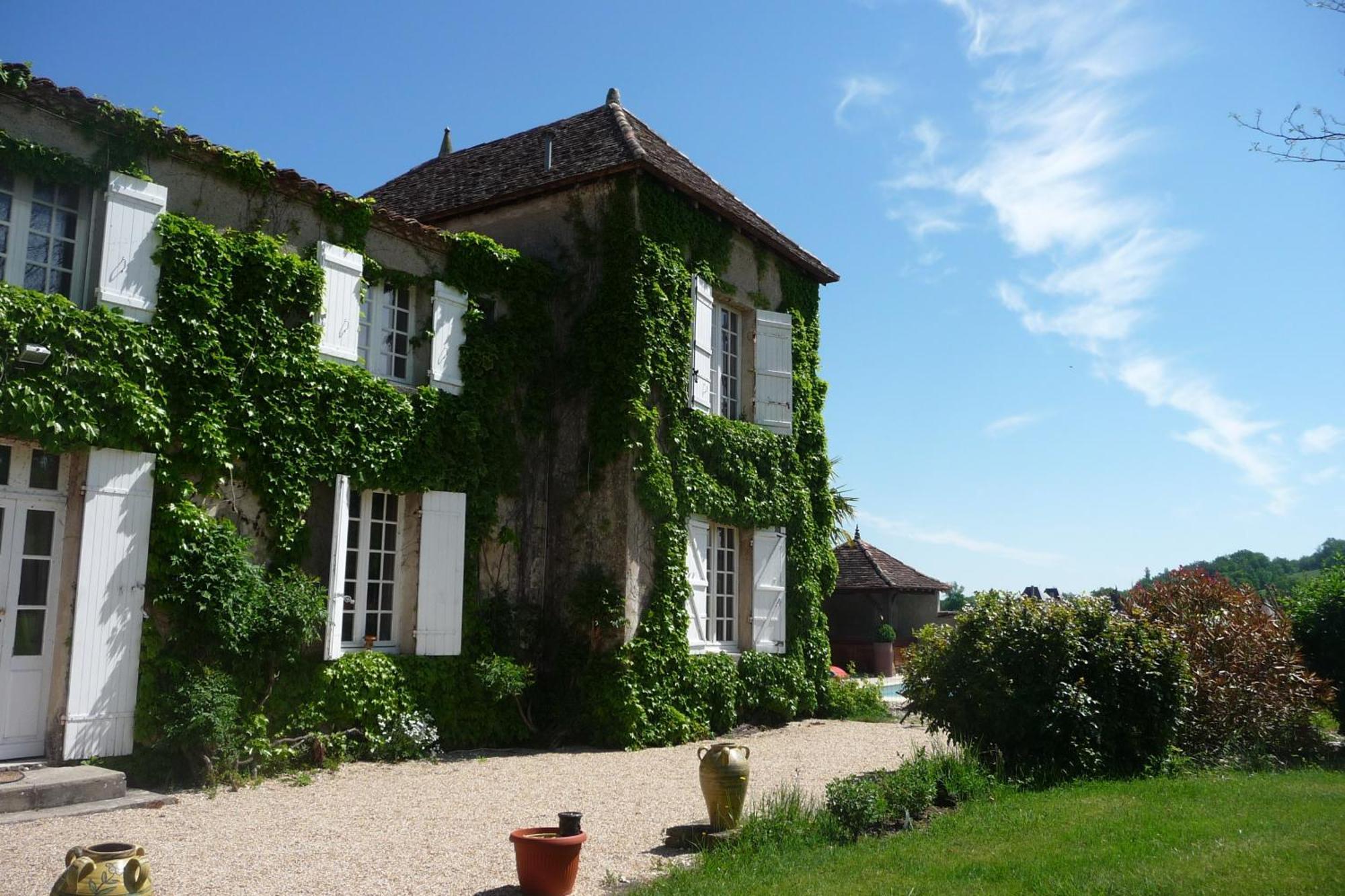 Bed and Breakfast Domaine De La Queyssie Saussignac Exterior foto