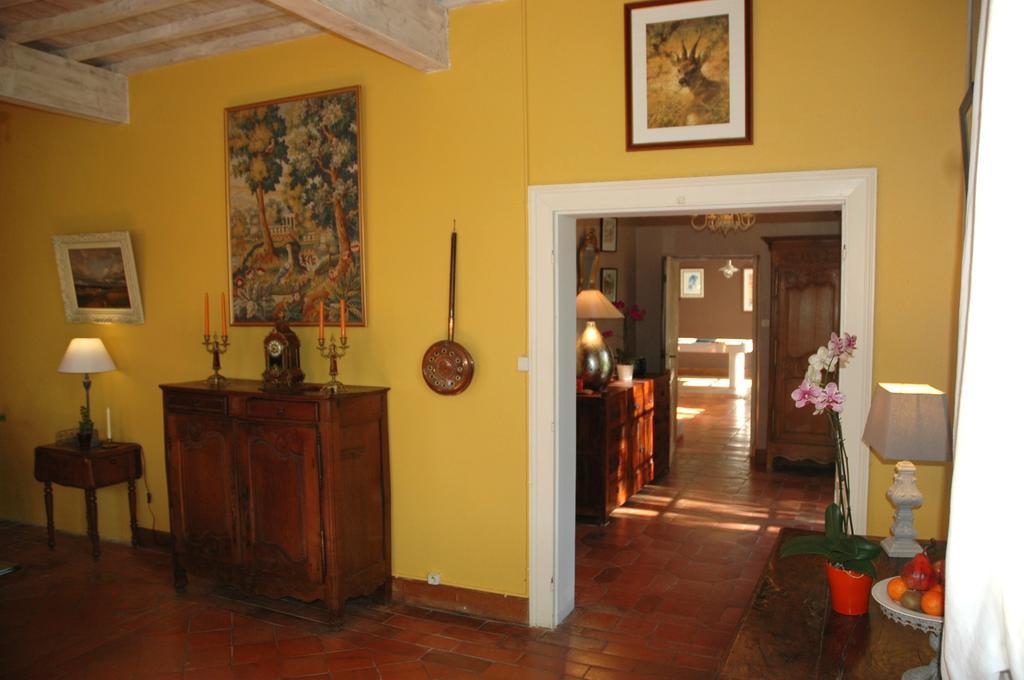 Bed and Breakfast Domaine De La Queyssie Saussignac Exterior foto