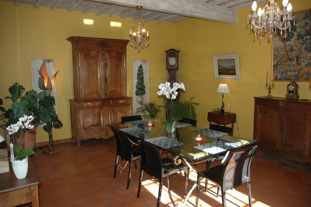 Bed and Breakfast Domaine De La Queyssie Saussignac Exterior foto